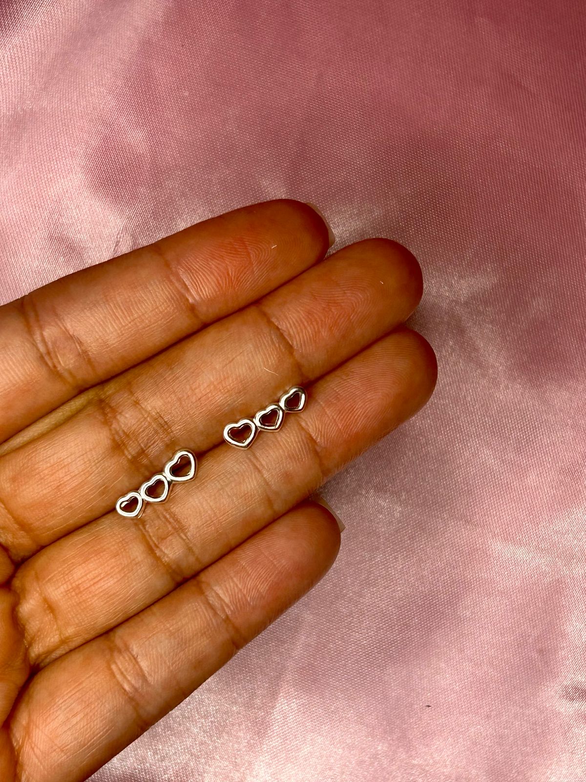 Brinco Ear Cuff 3 Corações